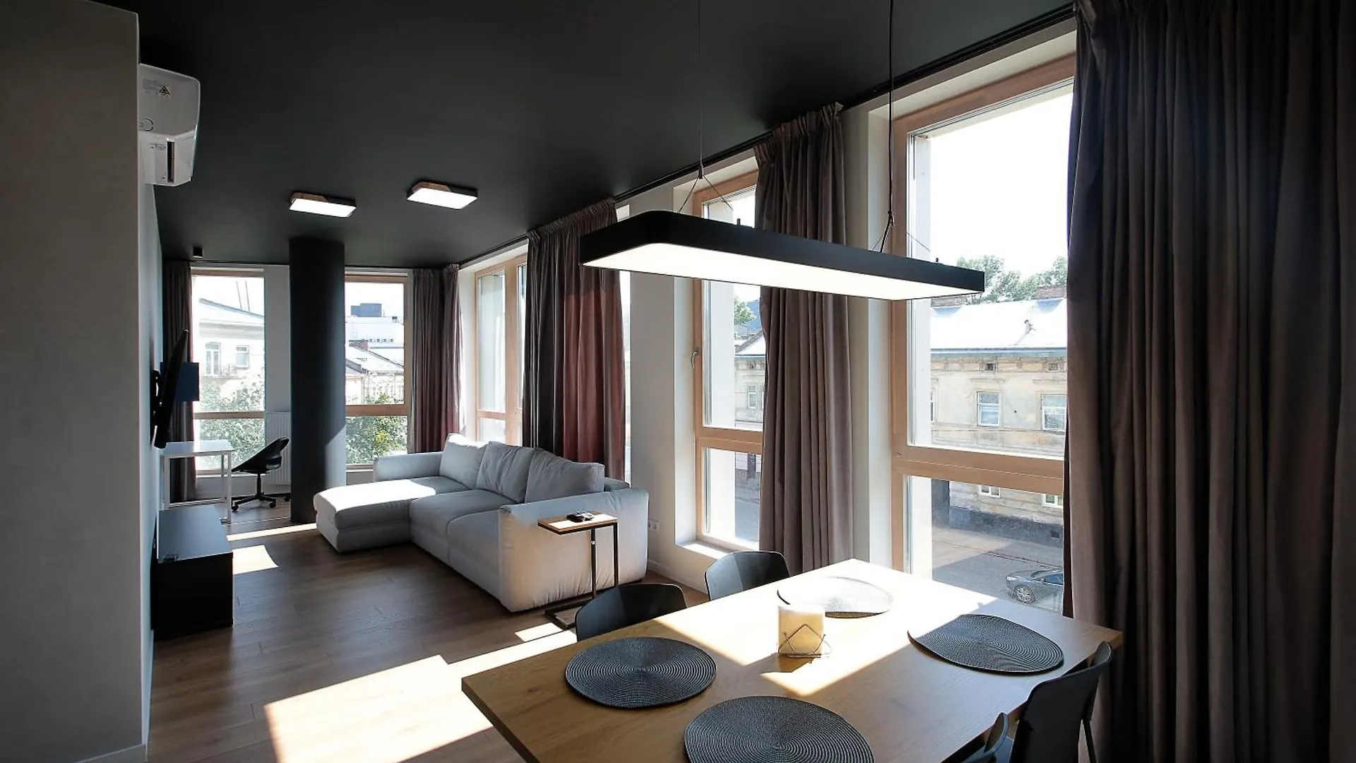 Old City Forum Apartments Lviv