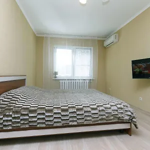 https://apartment-on-urlovskaya-30.hotels-of-kiev.com